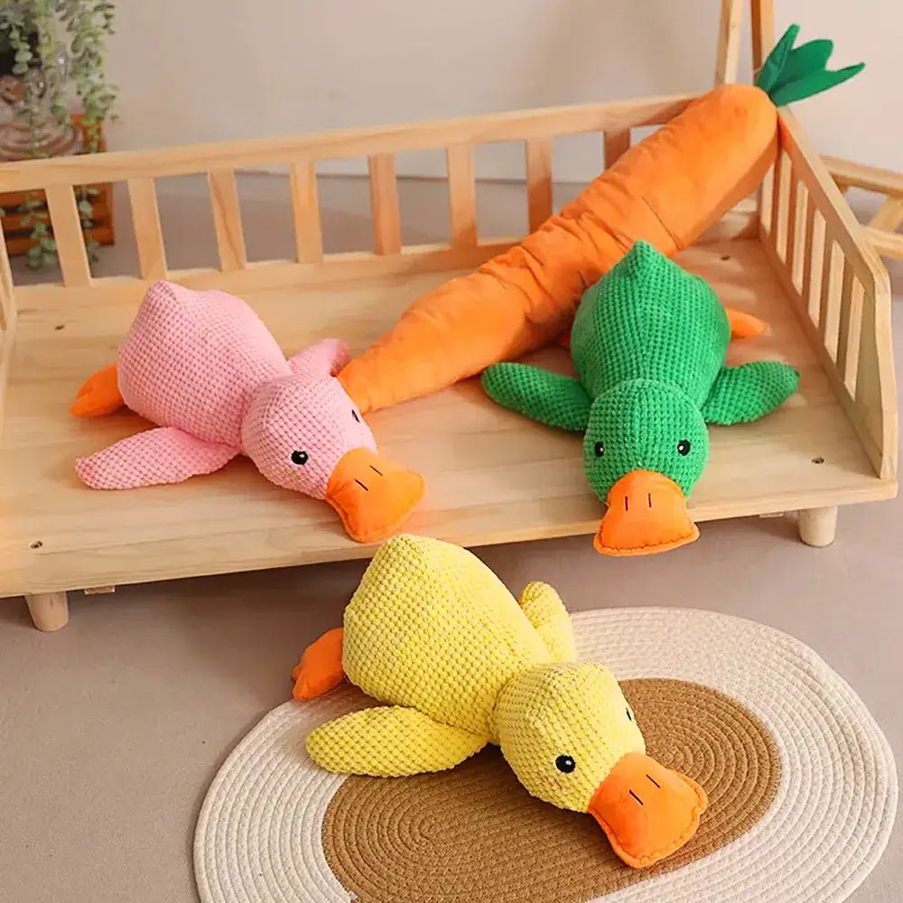 Brinquedo Pato Big em pelúcia para cachorro - PetMimos